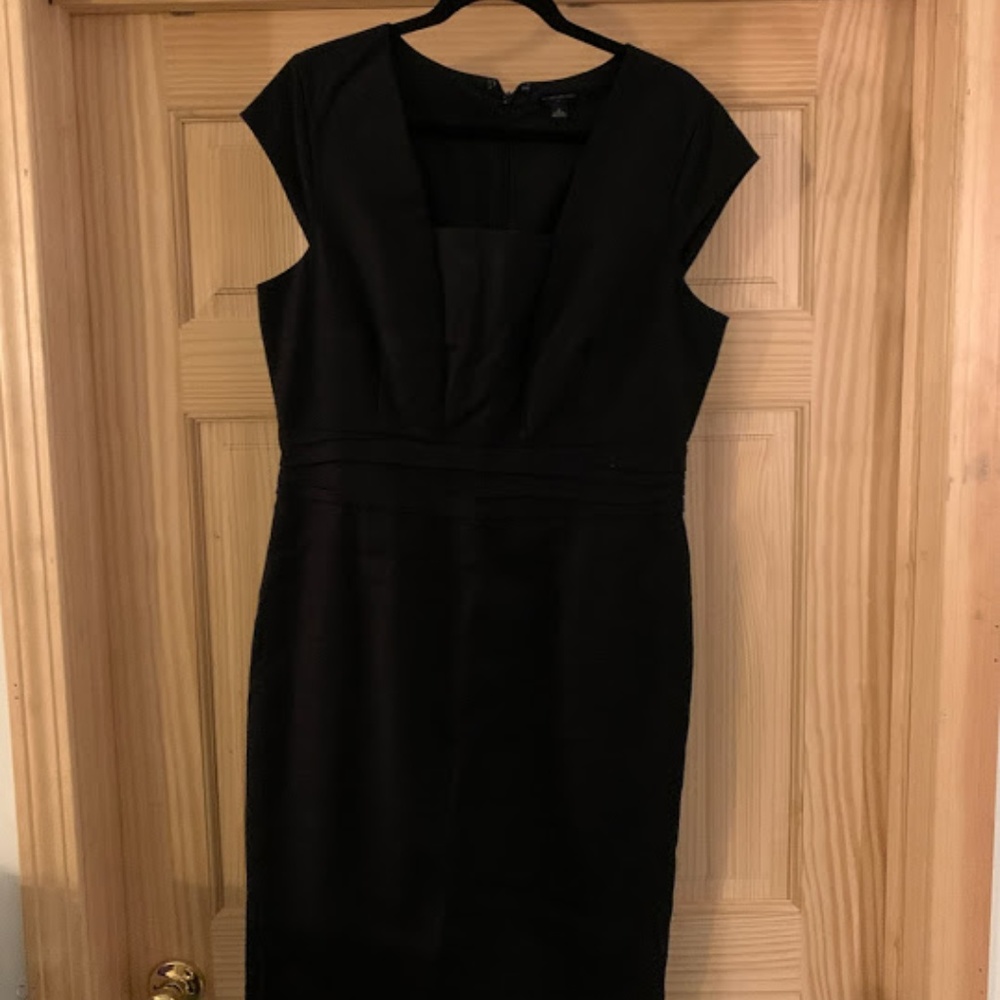Banana Republic Sheath Dress Black- Size 14